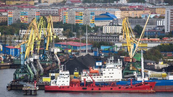 Yates y dinero rusos van a lugares donde la influencia de EE.UU. ha disminuido Yates y dinero rusos van a lugares donde la influencia de EE.UU. ha disminuido