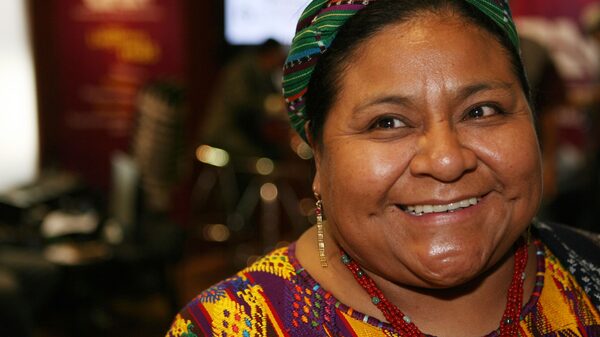 Rigoberta Menchú sobre crisis climática: “El ser humano también está en deterioro” Rigoberta Menchú sobre crisis climática: “El ser humano también está en deterioro”