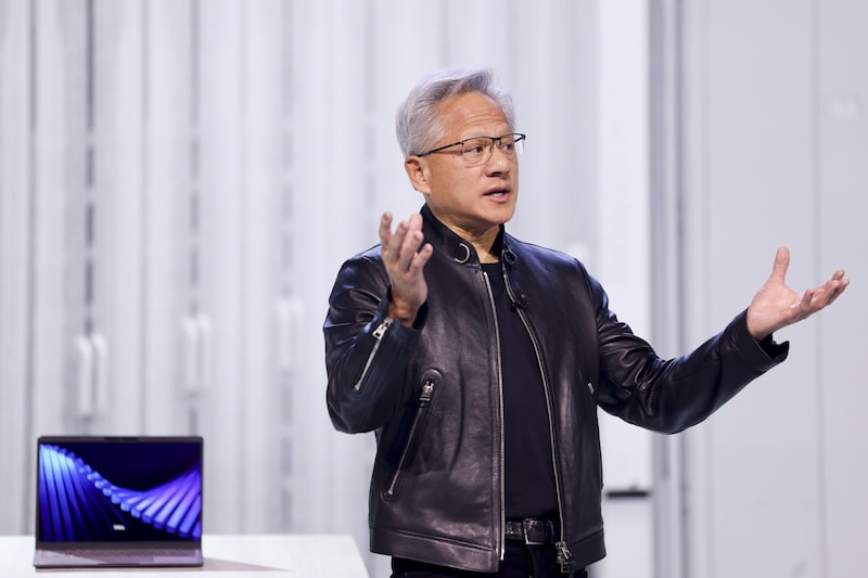 El CEO de Nvidia, Jensen Huang, pronuncia un discurso durante la convención anual Dell Technologies World, celebrada en Las Vegas el 18 de mayo. Foto: Ian Maule/Bloomberg El CEO de Nvidia, Jensen Huang, pronuncia un discurso durante la convención anual Dell Technologies World, celebrada en Las Vegas el 18 de mayo. Foto: Ian Maule/Bloomberg
