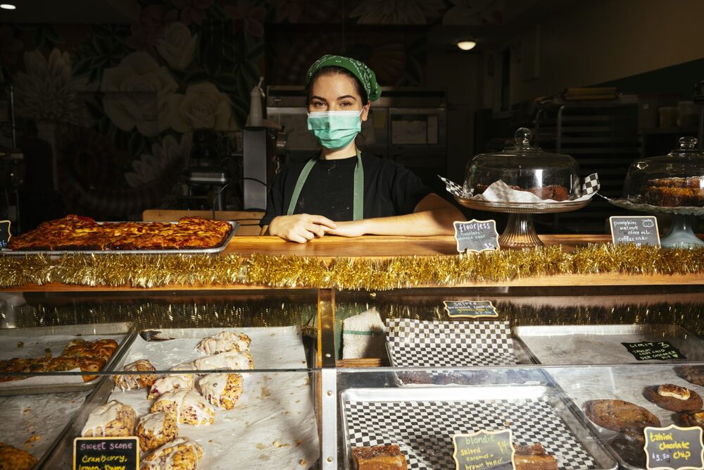 Dina Cimarusti está pagando 40 centavos de dólar más que lo habitual por cada libra de manteca. Dina Cimarusti está pagando 40 centavos de dólar más que lo habitual por cada libra de manteca.