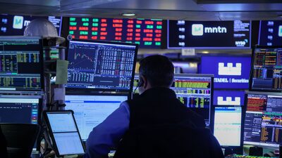 Wall Street sufre su mayor retiro de fondos en 11 semanas en medio de riesgos globales: BofA Wall Street sufre su mayor retiro de fondos en 11 semanas en medio de riesgos globales: BofA