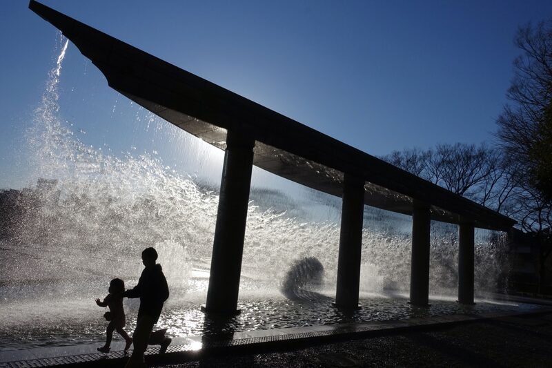 Olhar para frente com otimismo cauteloso Olhar para frente com otimismo cauteloso