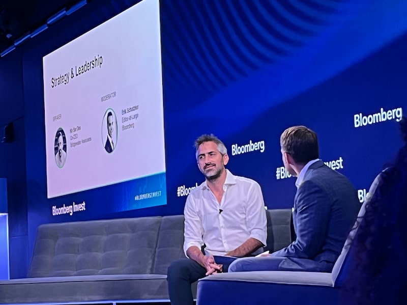 Nir Bar Dea, novo co-CEO da Bridgewater Associates, durante o evento Bloomberg Invest em Nova York em outubro de 2022 Nir Bar Dea, novo co-CEO da Bridgewater Associates, durante o evento Bloomberg Invest em Nova York em outubro de 2022