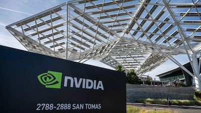 Nvidia negocia com desconto de até 50% por temor exagerado com riscos de IA, diz BofA Nvidia negocia com desconto de até 50% por temor exagerado com riscos de IA, diz BofA