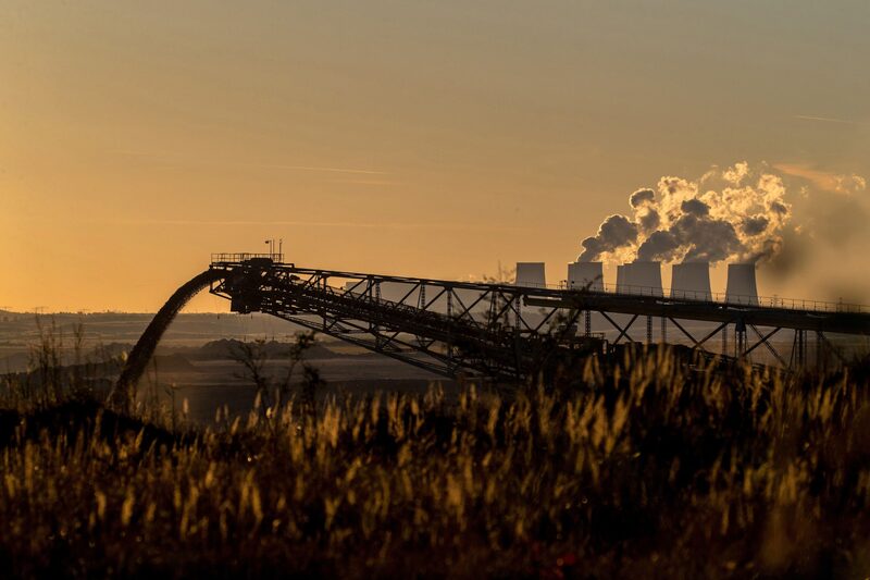 Europa se enfrenta a una crisis energética mientras las economías salen de la pandemia y la gente regresa a la oficina. Eso está impulsando la demanda en un momento en que los suministros siguen siendo limitados. Europa se enfrenta a una crisis energética mientras las economías salen de la pandemia y la gente regresa a la oficina. Eso está impulsando la demanda en un momento en que los suministros siguen siendo limitados.