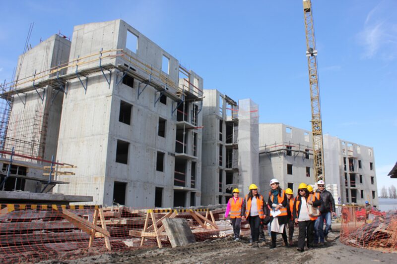 Quiebra de empresas de la construcción en Chile: expertos explican el fenómeno Quiebra de empresas de la construcción en Chile: expertos explican el fenómeno