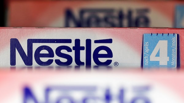 Crisis de fórmula infantil, caída bursátil y cambio de rumbo: Nestlé bajo la lupa del mercado Crisis de fórmula infantil, caída bursátil y cambio de rumbo: Nestlé bajo la lupa del mercado