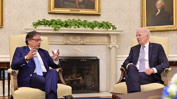 Biden responde a Petro sobre propuesta de cambiar deuda por acción climática Biden responde a Petro sobre propuesta de cambiar deuda por acción climática