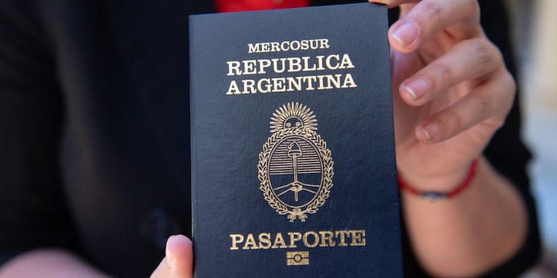 Precio para renovar el pasaporte argentino y cómo hacerlo. Precio para renovar el pasaporte argentino y cómo hacerlo.