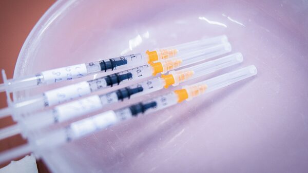 Subvariante mais infecciosa da delta se espalha pelo Reino Unido Subvariante mais infecciosa da delta se espalha pelo Reino Unido