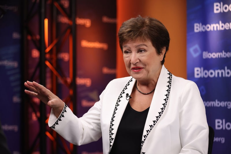 Kristalina Georgieva, directora gerente del FMI, creó hace tres años el Fondo Fiduciario para la Resilencia y la Sostenibilidad que ha dado préstamos a más de veinte países. Kristalina Georgieva, directora gerente del FMI, creó hace tres años el Fondo Fiduciario para la Resilencia y la Sostenibilidad que ha dado préstamos a más de veinte países.