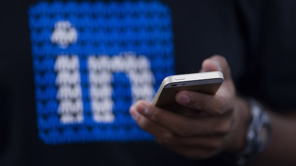No LinkedIn, profissionais reescrevem o passado para competir pelos empregos do futuro No LinkedIn, profissionais reescrevem o passado para competir pelos empregos do futuro