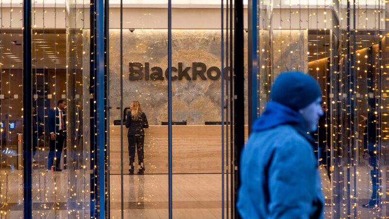 BlackRock, outrora líder em ativismo ESG, encerra suas metas de diversidade BlackRock, outrora líder em ativismo ESG, encerra suas metas de diversidade