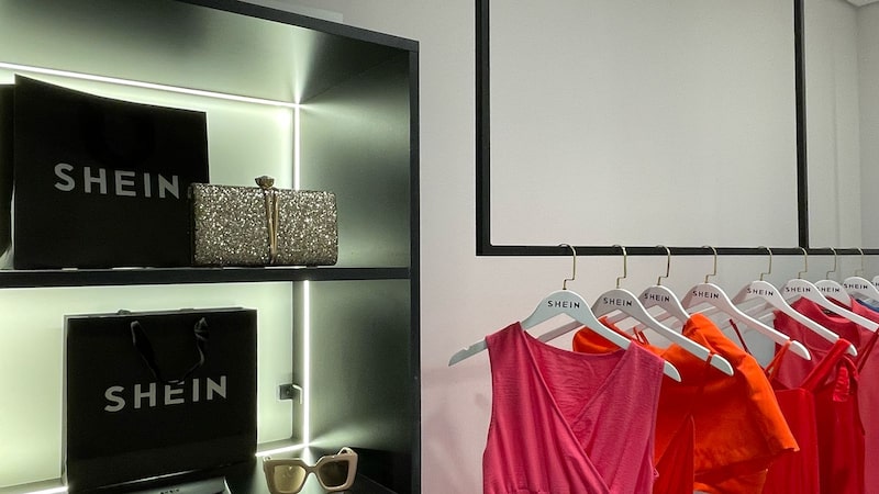 Shein acelera no Brasil com 300 fábricas parceiras e já chega a 30 mil sellers Shein acelera no Brasil com 300 fábricas parceiras e já chega a 30 mil sellers