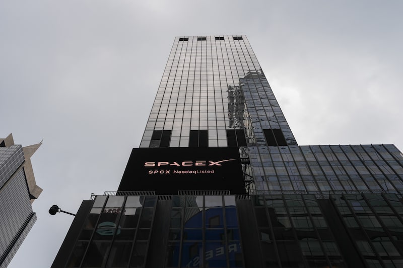 SpaceX signage during the company's initial public offering (IPO) at the Nasdaq MarketSite in New York, US, on Friday, June 12, 2026. SpaceX has made history with the biggest-ever IPO, launching it into the top ranks of the largest public companies and putting founder Elon Musk on the verge of becoming the worlds first trillionaire. SpaceX signage during the company's initial public offering (IPO) at the Nasdaq MarketSite in New York, US, on Friday, June 12, 2026. SpaceX has made history with the biggest-ever IPO, launching it into the top ranks of the largest public companies and putting founder Elon Musk on the verge of becoming the worlds first trillionaire.