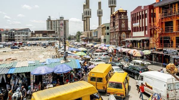 Nigeria es el primer país que suspende sus vuelos por el aumento del combustible Nigeria es el primer país que suspende sus vuelos por el aumento del combustible