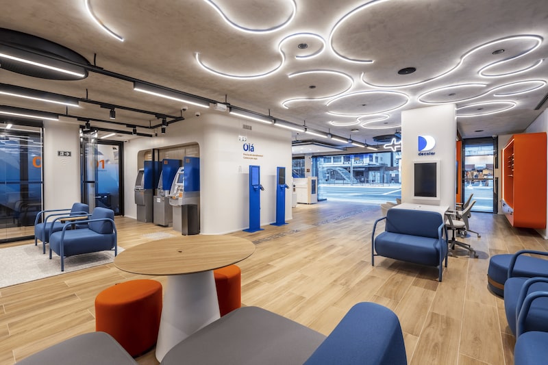Interior do novo Espaço Uniclass, que o Itaú vai abrir no domingo (25 de janeiro de 2026) com nova proposta de experiência e atendimento aos clientes (Foto: Divulgação) Interior do novo Espaço Uniclass, que o Itaú vai abrir no domingo (25 de janeiro de 2026) com nova proposta de experiência e atendimento aos clientes (Foto: Divulgação)