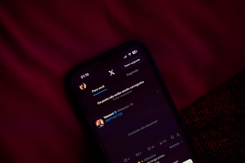 La aplicación de X, la plataforma de medios sociales antes conocida como Twitter, aparece en un smartphone en Sao Paulo, Brasil, el sábado 31 de agosto de 2024. La aplicación de X, la plataforma de medios sociales antes conocida como Twitter, aparece en un smartphone en Sao Paulo, Brasil, el sábado 31 de agosto de 2024.