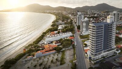 De Rolex e Havaianas: localização e segurança atraem ricos a cidades vizinhas a BC De Rolex e Havaianas: localização e segurança atraem ricos a cidades vizinhas a BC