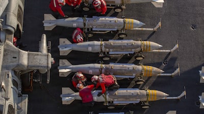 ‘Negócio da guerra': conflito com Irã gera US$ 28 bi a bilionários do setor de defesa ‘Negócio da guerra': conflito com Irã gera US$ 28 bi a bilionários do setor de defesa