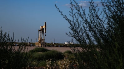 Petróleo se acerca a máximos de dos semanas por la tensión en el estrecho de Ormuz Petróleo se acerca a máximos de dos semanas por la tensión en el estrecho de Ormuz