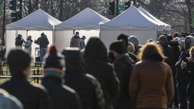 CDC reduz tempo de isolamento de Covid com aumento de casos da ômicron CDC reduz tempo de isolamento de Covid com aumento de casos da ômicron