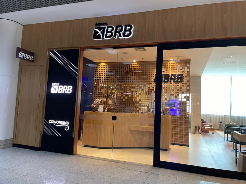 Espaço do BRB, Banco de Brasília, no aeroporto Santos Dumont, no Rio Espaço do BRB, Banco de Brasília, no aeroporto Santos Dumont, no Rio