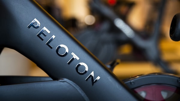 Peloton se asocia con TikTok para crear un centro virtual de fitness Peloton se asocia con TikTok para crear un centro virtual de fitness