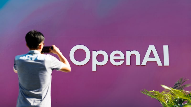 OpenAI avança no Brasil e diz que país está entre os cinco maiores mercados em receita OpenAI avança no Brasil e diz que país está entre os cinco maiores mercados em receita