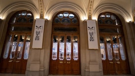 Ibex 35 cerró levemente al alza hoy, 12 de agosto, pero BBVA encabezó las pérdidas Ibex 35 cerró levemente al alza hoy, 12 de agosto, pero BBVA encabezó las pérdidas