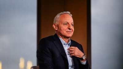 Este CEO assumiu a Rolls-Royce ‘em chamas’. Em dois anos, as ações subiram 700% Este CEO assumiu a Rolls-Royce ‘em chamas’. Em dois anos, as ações subiram 700%