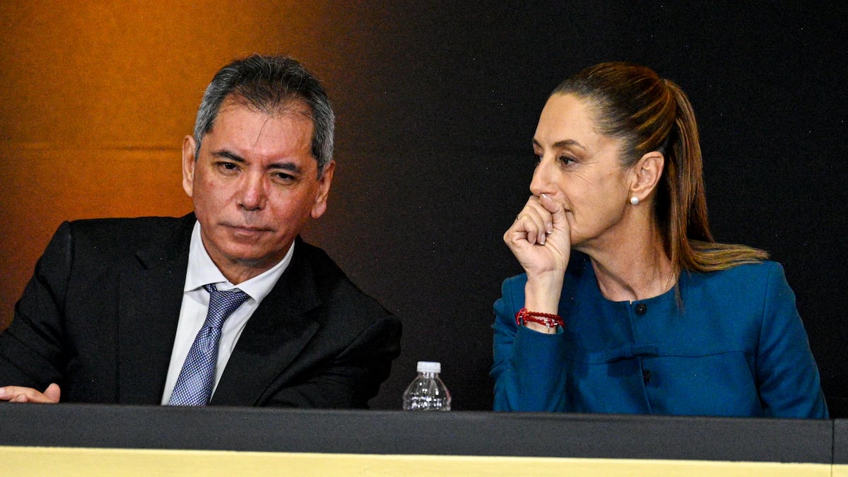 Fitch: Presupuesto 2027 deja dudas sobre si México logrará una consolidación que frene la deuda