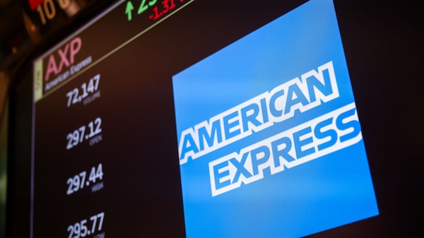 American Express registra mayor gasto de clientes y eleva su dividendo trimestral American Express registra mayor gasto de clientes y eleva su dividendo trimestral