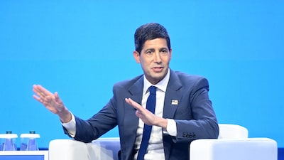 Warsh refuerza las expectativas de que la Fed mantendrá las tasas sin cambios en octubre Warsh refuerza las expectativas de que la Fed mantendrá las tasas sin cambios en octubre