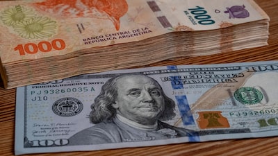 Dólar mais forte em 2027? Veja as projeções da Oxford Economics para a América Latina Dólar mais forte em 2027? Veja as projeções da Oxford Economics para a América Latina