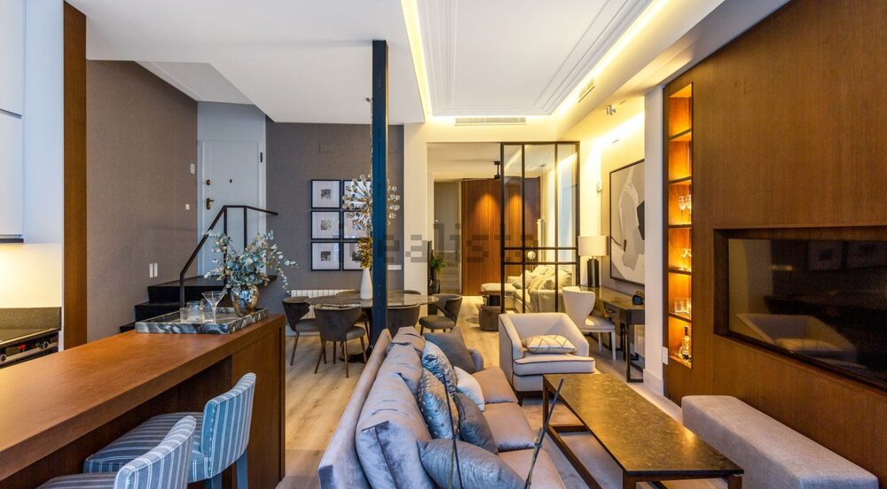 La propiedad es de 139 metros cuadrados y está ubicada en el barrio Almagro. La propiedad es de 139 metros cuadrados y está ubicada en el barrio Almagro.