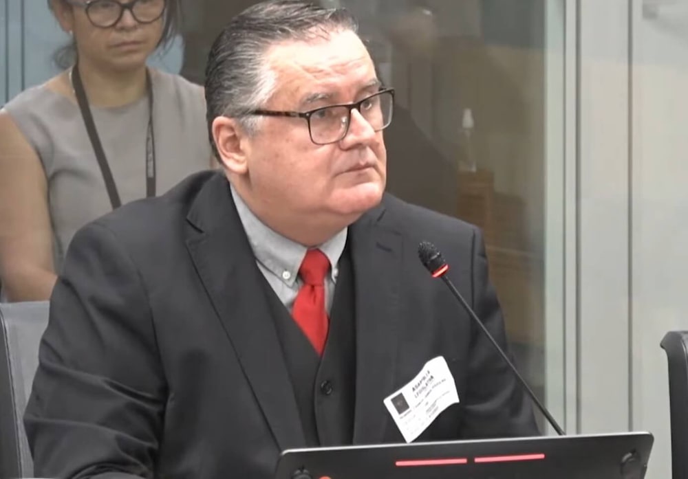 Douglas Caamaño Douglas Caamaño