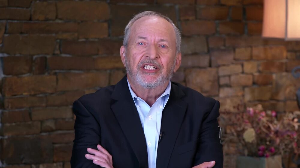 Lawrence H. Summers, exsecretario del Tesoro de Estados Unidos y colaborador de Wall Street Week, dice que las pruebas son abrumadoras de que la tasa neutral es más alta de lo que supone la Reserva Federal de Estados Unidos y dice que sería un error de política que la Fed recorte las tasas en junio. Lawrence H. Summers, exsecretario del Tesoro de Estados Unidos y colaborador de Wall Street Week, dice que las pruebas son abrumadoras de que la tasa neutral es más alta de lo que supone la Reserva Federal de Estados Unidos y dice que sería un error de política que la Fed recorte las tasas en junio.