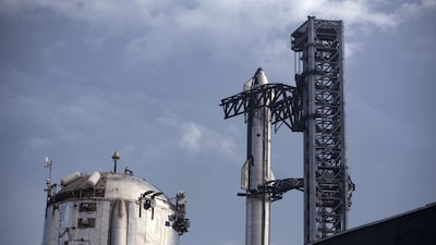 Foguete da SpaceX, de Elon Musk, explode em teste, mas atinge novas marcas Foguete da SpaceX, de Elon Musk, explode em teste, mas atinge novas marcas