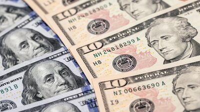 Para onde vai o dólar? Cenário de fim de guerra na Ucrânia é fato novo no mercado Para onde vai o dólar? Cenário de fim de guerra na Ucrânia é fato novo no mercado