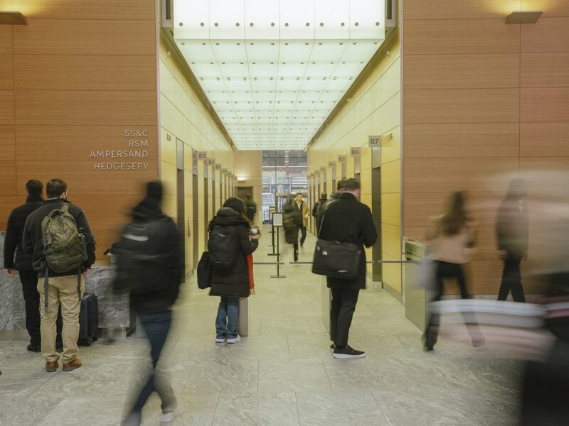 Las ofertas de empleo en EE.UU. caen a su nivel más bajo desde 2021 Las ofertas de empleo en EE.UU. caen a su nivel más bajo desde 2021