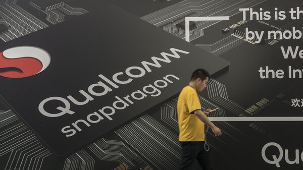 Qualcomm presenta un nuevo chip para PC que desafía a Apple e Intel Qualcomm presenta un nuevo chip para PC que desafía a Apple e Intel