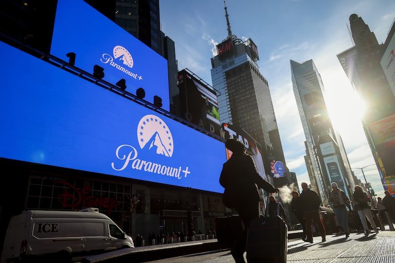 Paramount, Netflix Battle For Warner Bros. Takeover Paramount, Netflix Battle For Warner Bros. Takeover