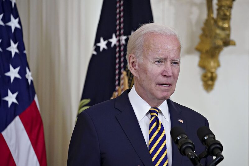 El presidente de EE.UU., Joe Biden, en la Sala Este de la Casa Blanca en Washington, D.C., EE.UU., el miércoles 10 de agosto de 2022. Fotógrafo: Al Drago/Bloomberg
Traducción realizada con la versión gratuita del traductor www.DeepL.com/Translator El presidente de EE.UU., Joe Biden, en la Sala Este de la Casa Blanca en Washington, D.C., EE.UU., el miércoles 10 de agosto de 2022. Fotógrafo: Al Drago/Bloomberg
Traducción realizada con la versión gratuita del traductor www.DeepL.com/Translator