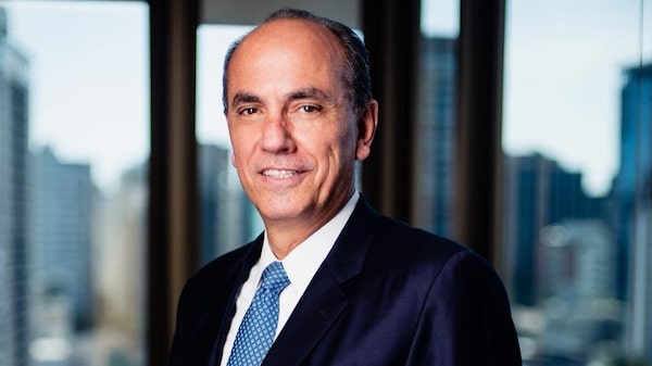 Simpar quer fazer ‘mais com menos’ em guinada após injeção de capital, diz CEO Simpar quer fazer ‘mais com menos’ em guinada após injeção de capital, diz CEO