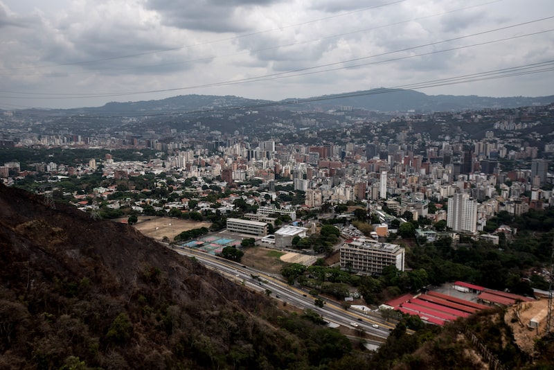 Vista de Caracas desde un Teleférico en Caracas el viernes 4 de mayo de 2018. Vista de Caracas desde un Teleférico en Caracas el viernes 4 de mayo de 2018.