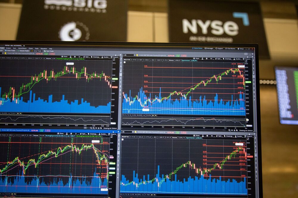 Los analistas destacan la importancia de la diversificación en medio de la guerra comercial. Los analistas destacan la importancia de la diversificación en medio de la guerra comercial.
