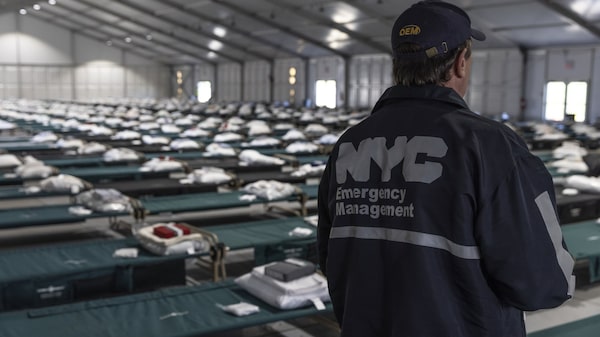 Ante aumento de migrantes, Nueva York suspende algunas normas de asilo Ante aumento de migrantes, Nueva York suspende algunas normas de asilo