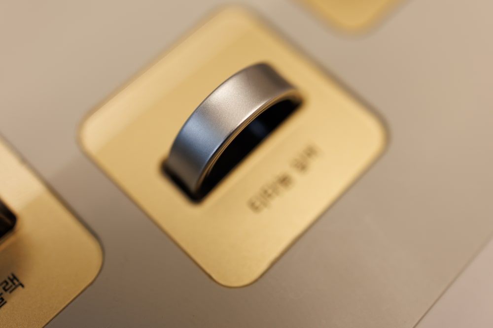 Un Galaxy Ring de Samsung Electronics Co. en una de las tiendas de la compañía en Seúl, Corea del Sur, el viernes 10 de octubre de 2025. Fotógrafo: SeongJoon Cho/Bloomberg Un Galaxy Ring de Samsung Electronics Co. en una de las tiendas de la compañía en Seúl, Corea del Sur, el viernes 10 de octubre de 2025. Fotógrafo: SeongJoon Cho/Bloomberg