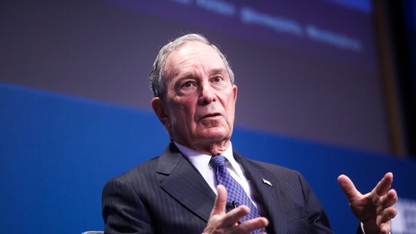 Ação da News Corp sobe 3% com notícia de interesse de Bloomberg na Dow Jones Ação da News Corp sobe 3% com notícia de interesse de Bloomberg na Dow Jones